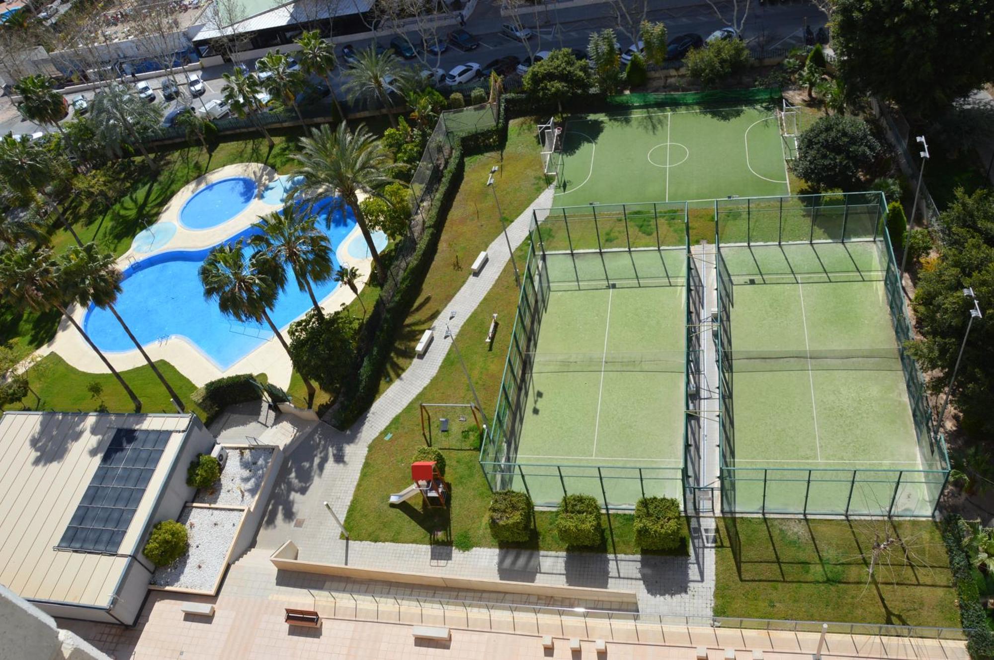 D'Oboe Marlovi Apt With Pool Μπένιντορμ Εξωτερικό φωτογραφία