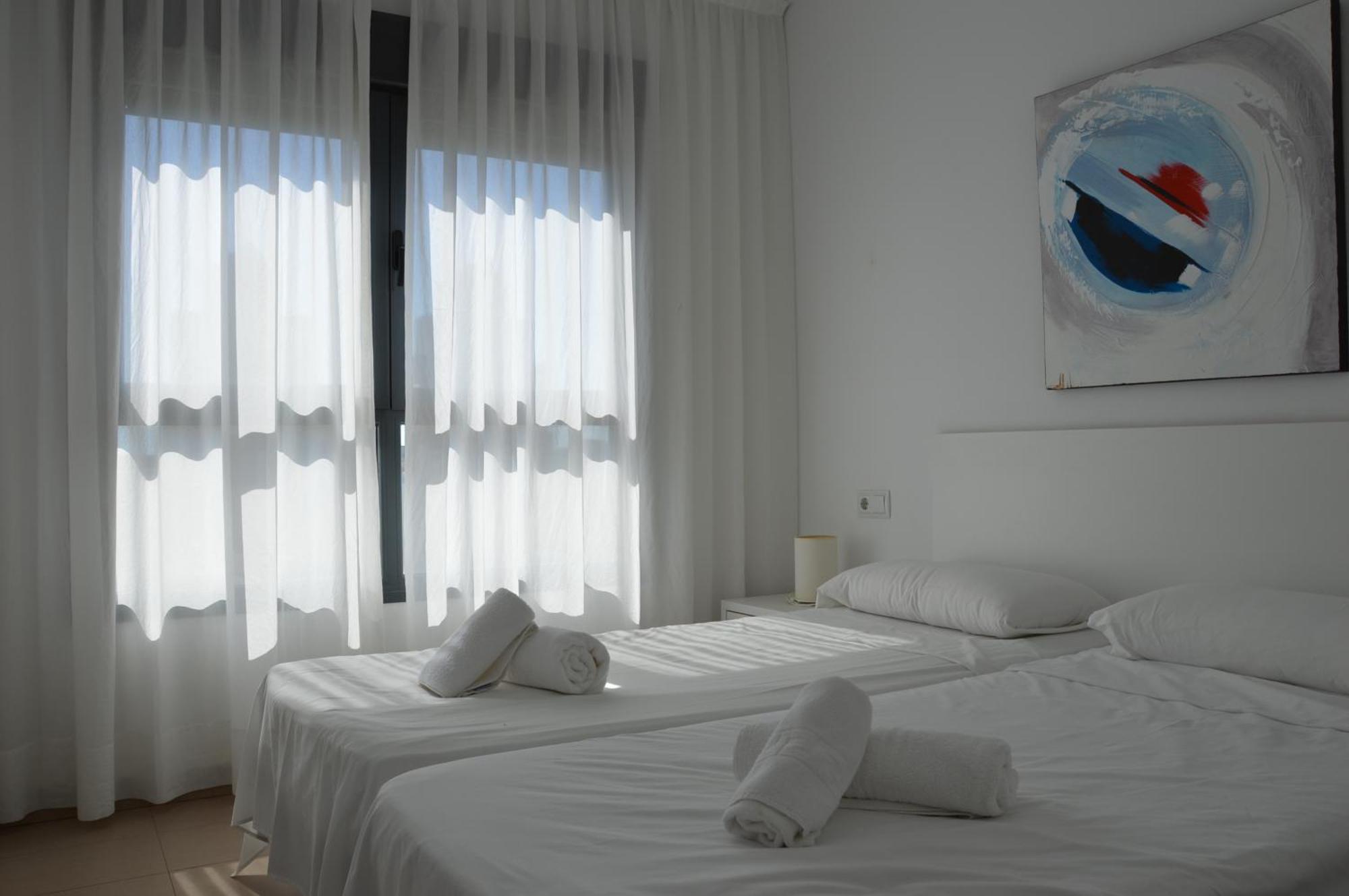 D'Oboe Marlovi Apt With Pool Μπένιντορμ Εξωτερικό φωτογραφία